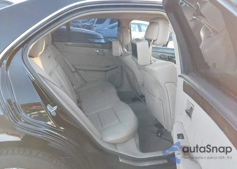 2010 Mercedes-Benz E 350 из США, поврежденный, VIN WDDHF5GB2AA064676